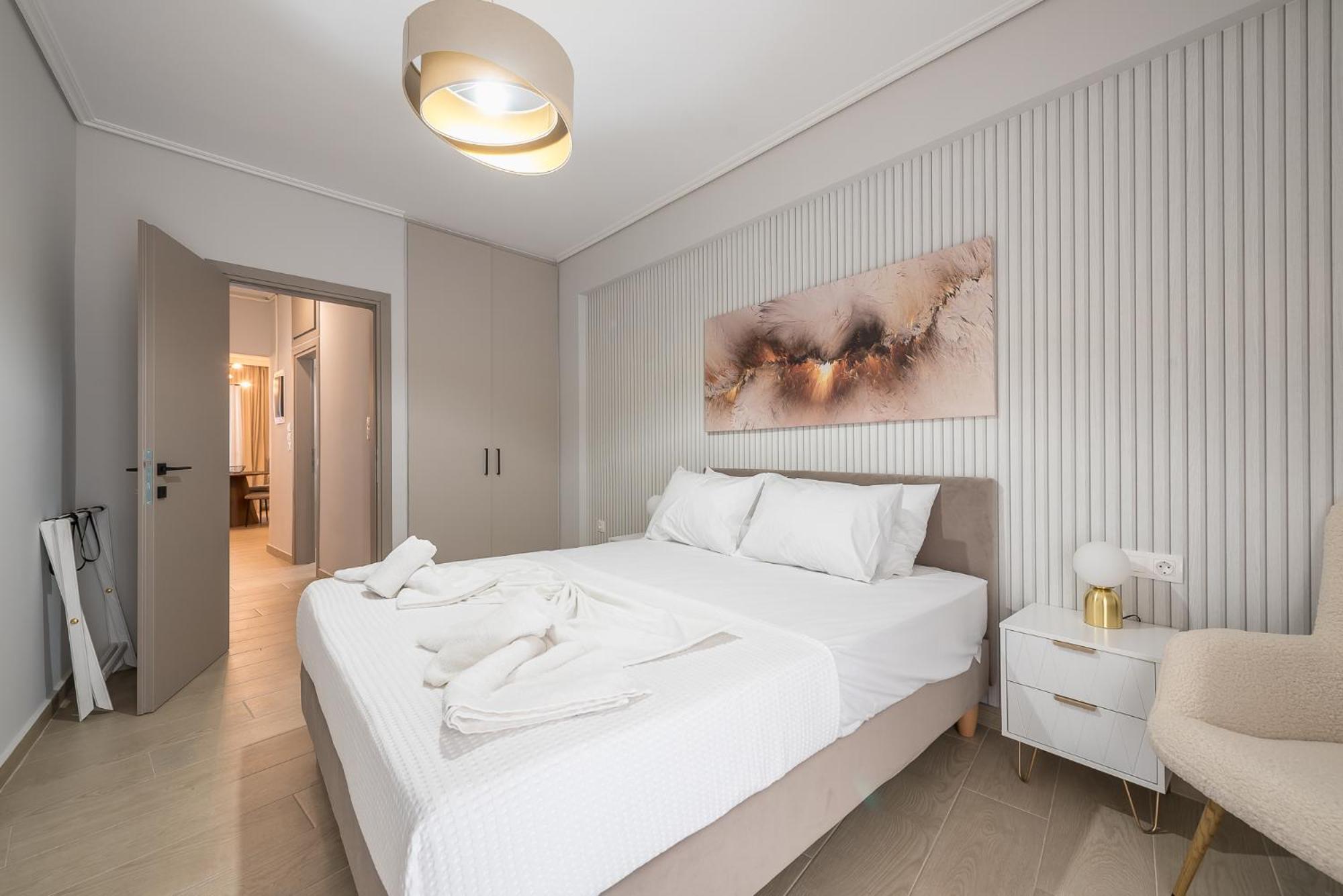 Apartment Chic 2br With Balcony Athen