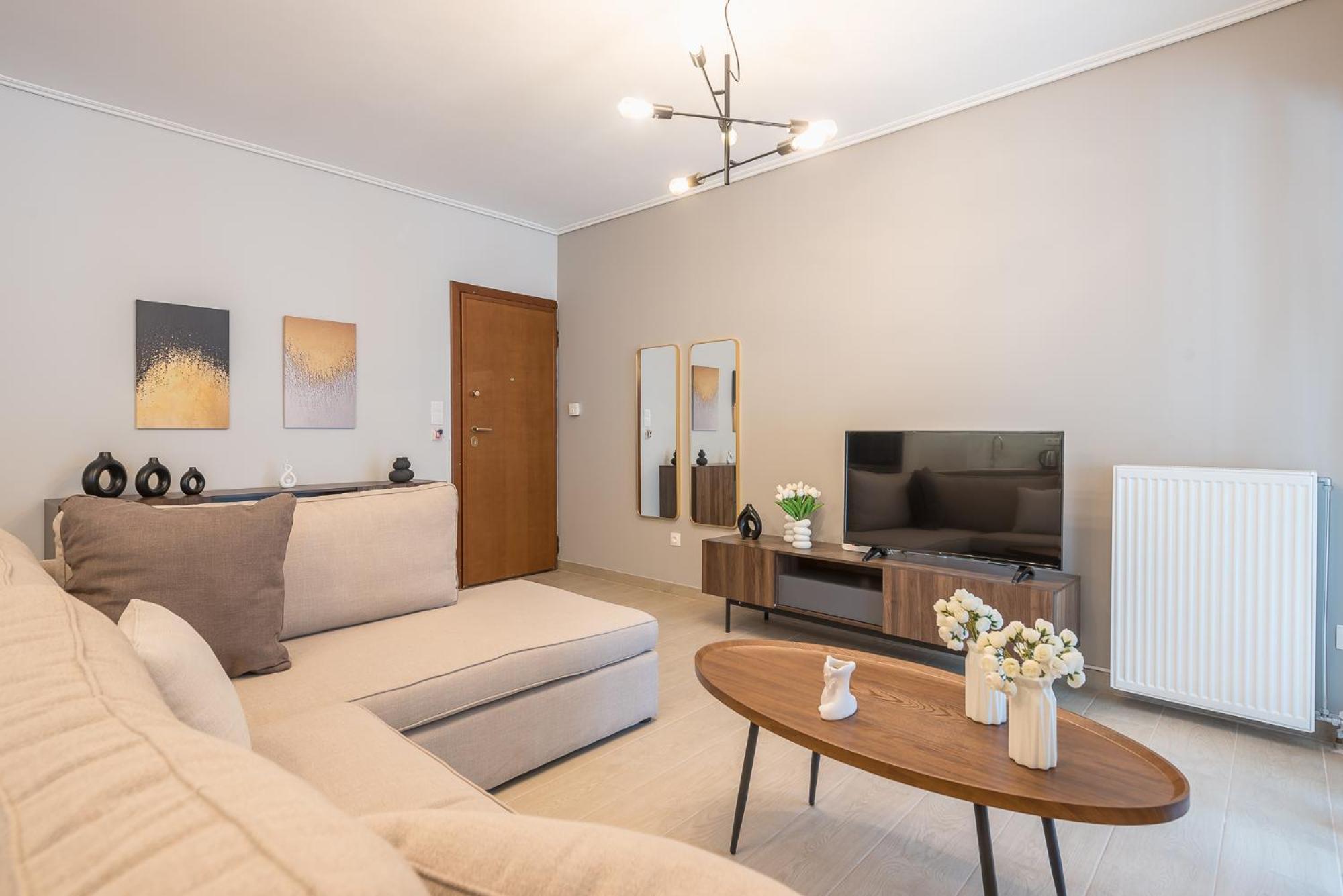 Chic 2br With Balcony * Athen